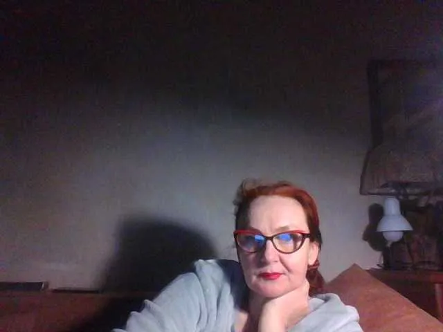 Live sex webcam photo for Iriska838 #273345581