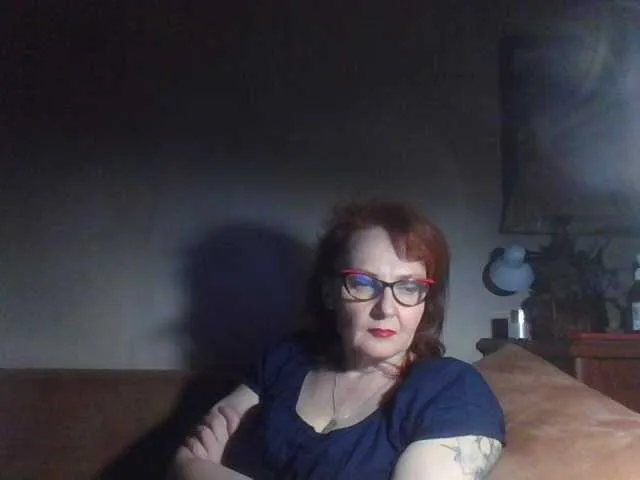 Live sex webcam photo for Iriska838 #273463691