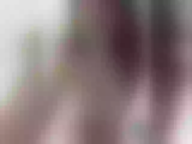 Live sex webcam photo for Iriskasweety #292285691