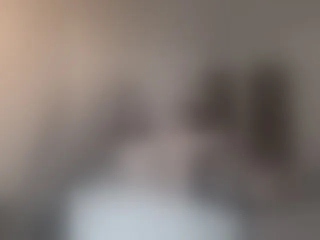 Live sex webcam photo for Iriskasweety #293284673