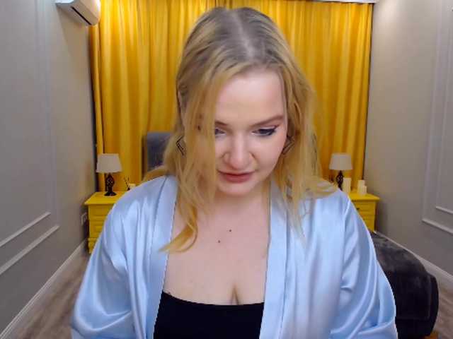 Live sex webcam photo for IrresistibleSmile #277430489