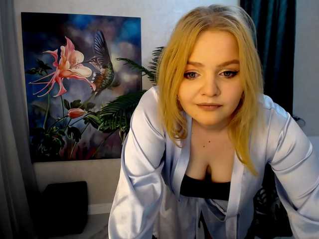 Live sex webcam photo for IrresistibleSmile #277448025