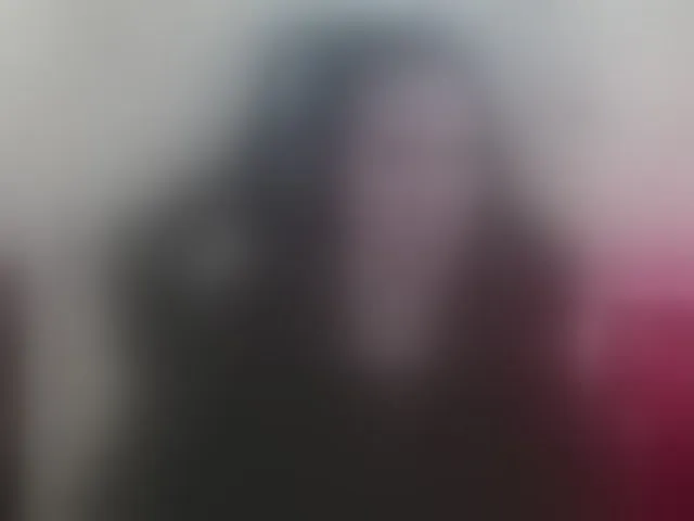 Live sex webcam photo for IrwiTomboy #293413243