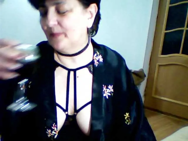 Live sex webcam photo for IsXLoves #288077881