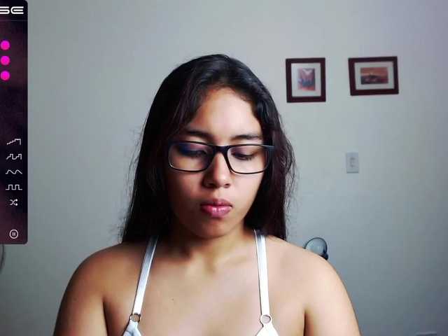 Live sex webcam photo for IsabelCastil #273699804