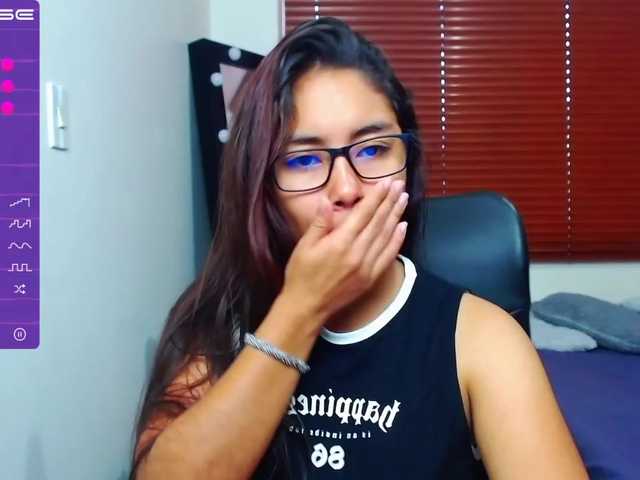 Live sex webcam photo for IsabelCastil #273847778