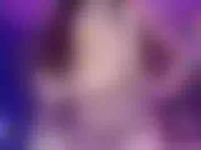 Live sex webcam photo for Isabeldoll9 #291066283