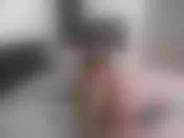 Live sex webcam photo for Isabella--fox #292284610