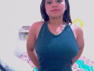 Live sex webcam photo for isabella-77 #154703144