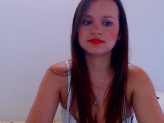 Live sex webcam photo for isabella-77 #157384973