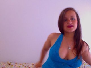 Live sex webcam photo for isabella-77 #161205740