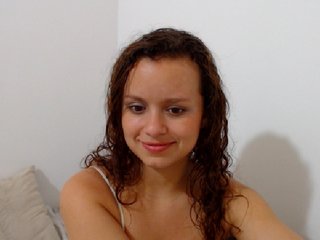 Live sex webcam photo for isabella-77 #180073934