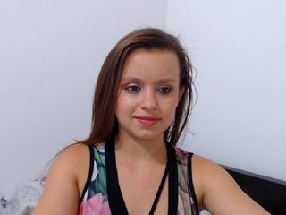 Live sex webcam photo for isabella-77 #180385801