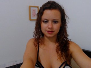 Live sex webcam photo for isabella-77 #182218120