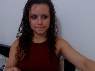 Live sex webcam photo for isabella-77 #188181075