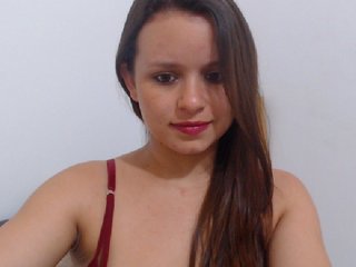 Live sex webcam photo for isabella-77 #201285045