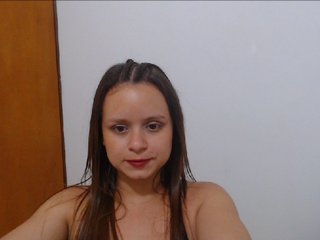 Live sex webcam photo for isabella-77 #208688095