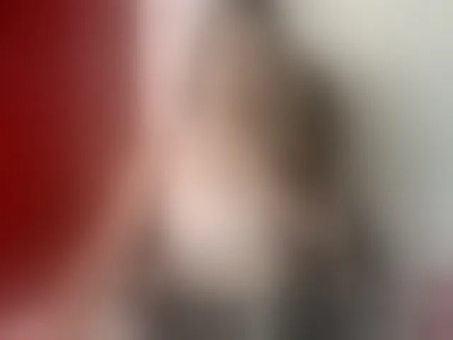 Live sex webcam photo for Isabella221 #292940563