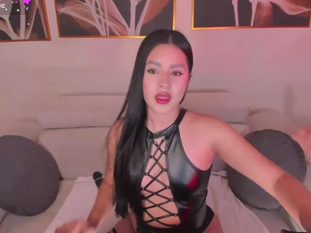 Live sex webcam photo for IsabellaHill #291217949