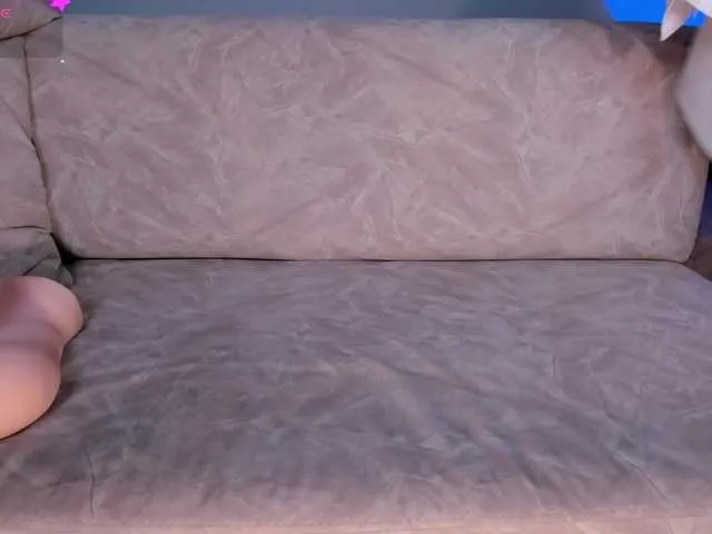 Live sex webcam photo for IsabellaHill #291817226