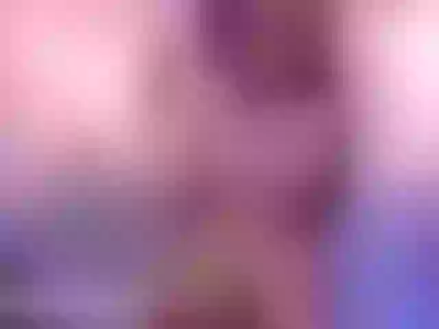 Live sex webcam photo for IsabellaMyers #275842662
