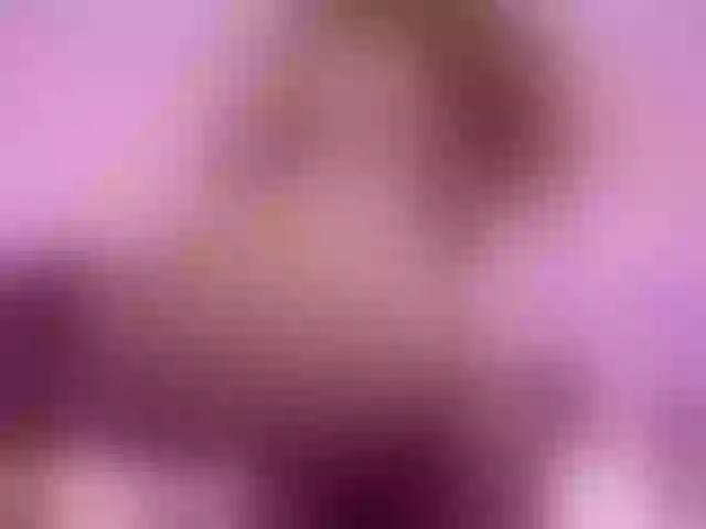 Live sex webcam photo for IsabellaMyers #275847870