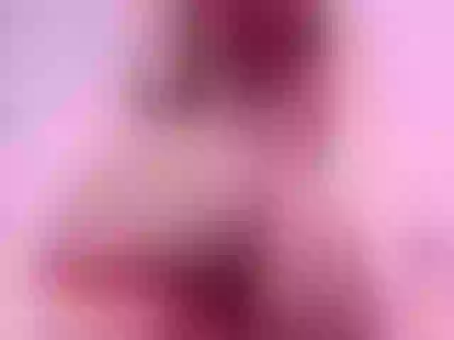 Live sex webcam photo for IsabellaMyers #276074237