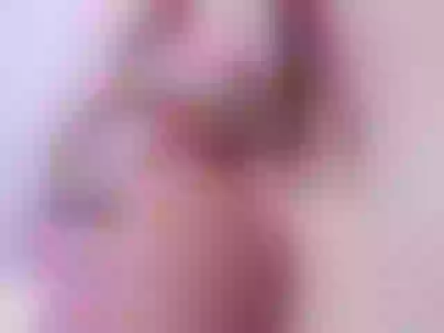 Live sex webcam photo for IsabellaMyers #276328481