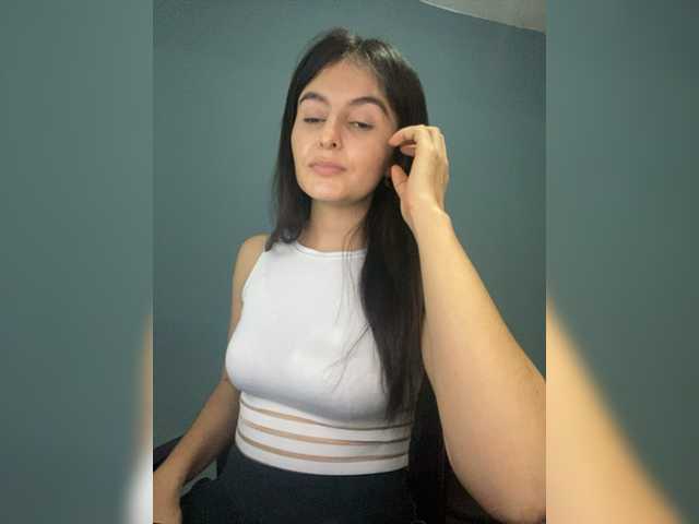 Live sex webcam photo for Isabellaprice #276687267