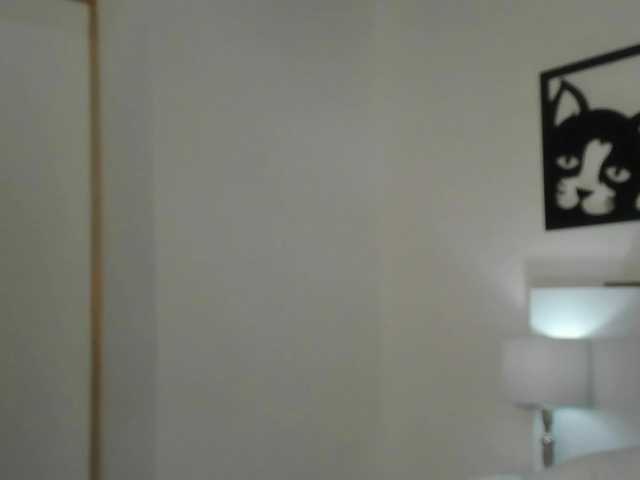 Live sex webcam photo for IsbhellMova #278177515