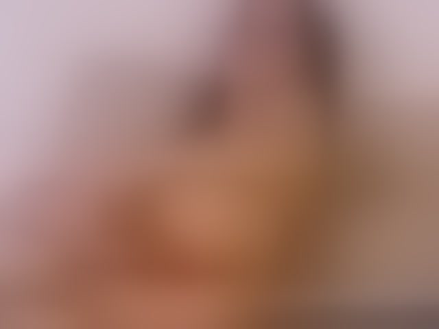 Live sex webcam photo for IsisQueenXXX #292291128