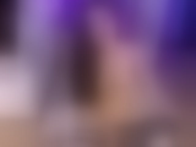 Live sex webcam photo for IsisQueenXXX #292330600