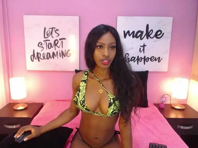 Live sex webcam photo for IssyRosse #278246077