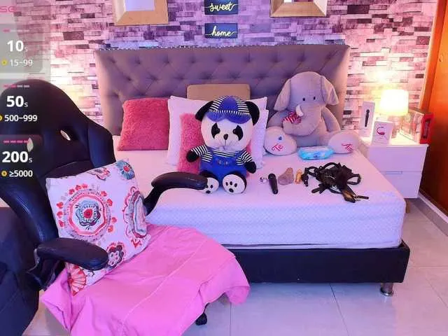 Live sex webcam photo for Italy-boobs #292340594