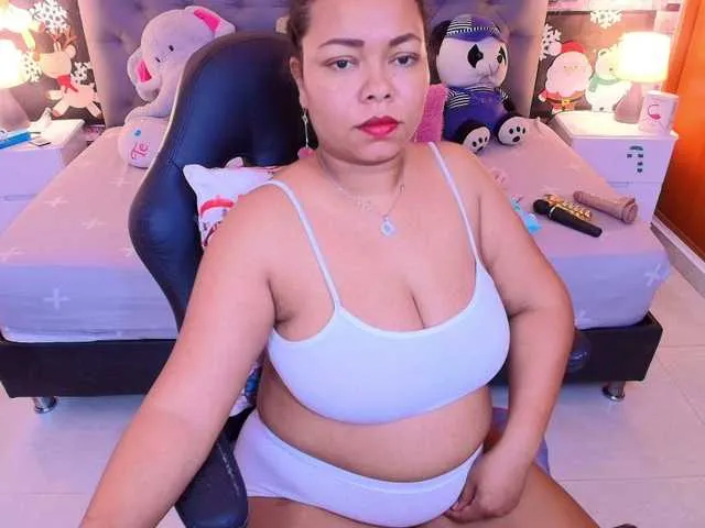 Live sex webcam photo for Italy-boobs #292423876