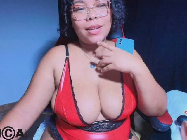 Live sex webcam photo for Italy-boobs #293658411
