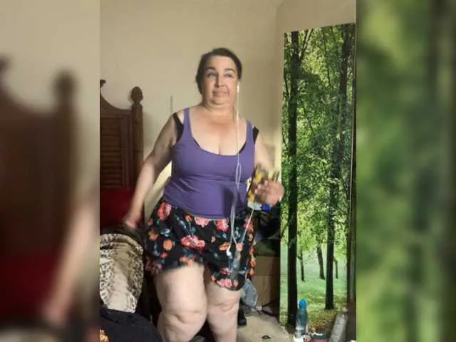 Live sex webcam photo for Italya1966 #276074681