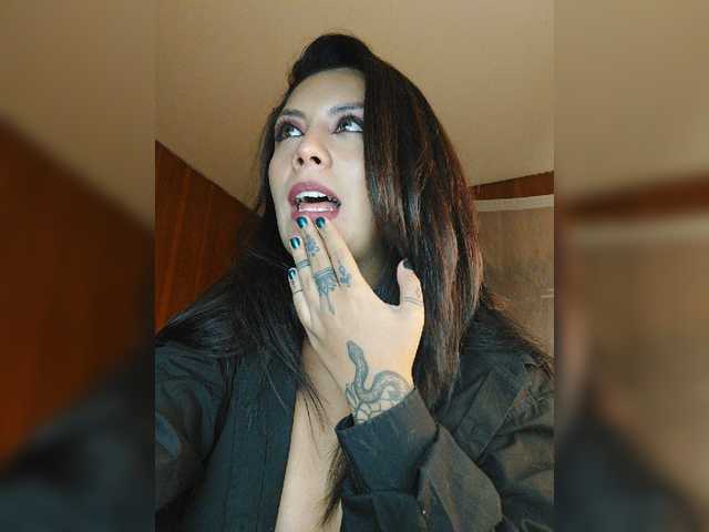 Live sex webcam photo for Itz-dasouph #272923717