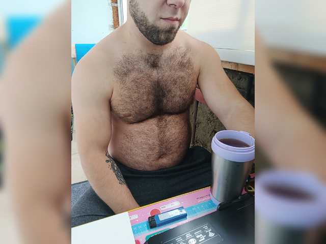 Live sex webcam photo for Ivan12347 #275698424