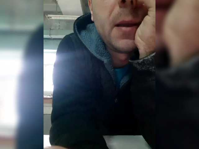 Live sex webcam photo for Ivan2020a #292119311