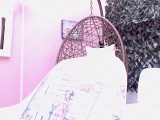 Live sex webcam photo for IvannaBella #119658572