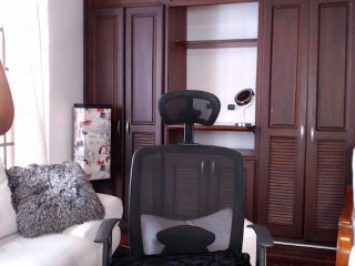 Live sex webcam photo for IvannaBella #128016407