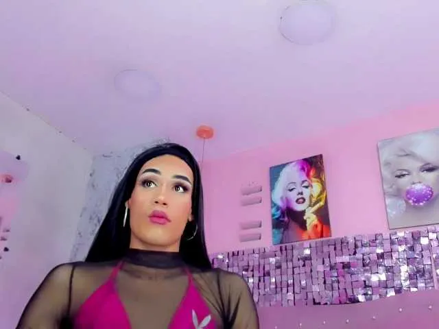 Live sex webcam photo for IvannaDoll023 #277215256