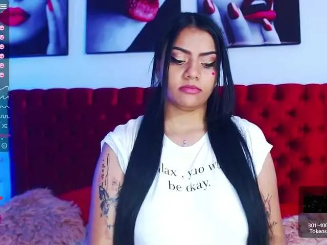 Live sex webcam photo for IvannaMars #272704771