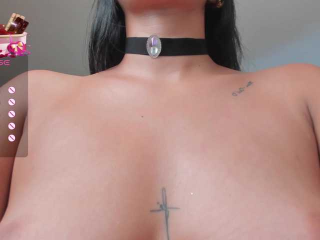 Live sex webcam photo for IvannaRussell #288074742