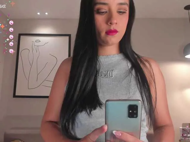 Live sex webcam photo for IvannaRussell #288074745