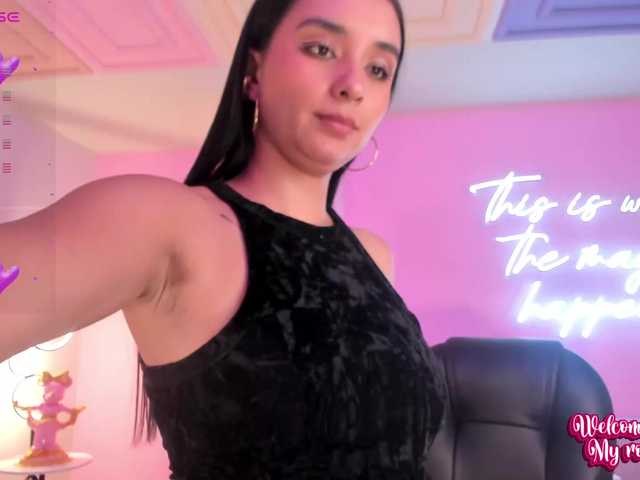 Live sex webcam photo for IvannaRussell #288074777