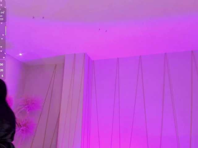 Live sex webcam photo for IvannaRussell #290670950