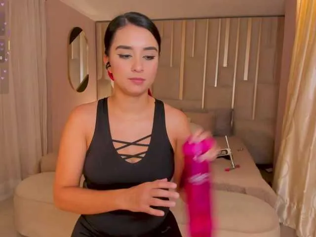 Live sex webcam photo for IvannaRussell #291121273