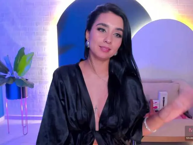 Live sex webcam photo for IvannaRussell #291354895